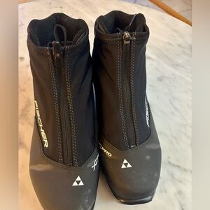 Fischer Black XC ski boots size EU 43